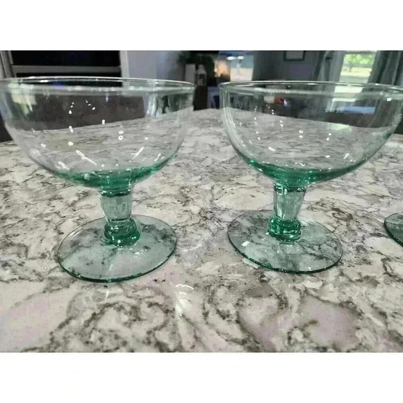 4 Hand Blown Glass Pistachio Green Dessert Sorbet Goblets - Picture 3 of 6
